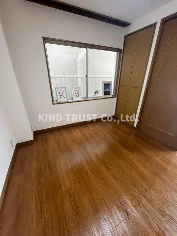 平和ビルの居間・リビング|ゆったりとしたリビングです