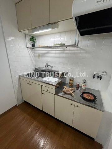 平和ビルのキッチン|キッチンでお料理をお楽しみください