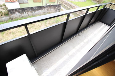 【バルコニー】 | リーヴァ妹尾