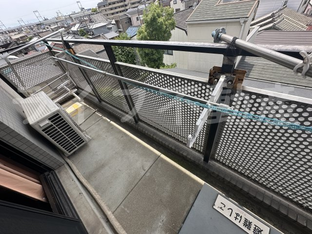アルテハイム東大阪のバルコニー|お洗濯にも便利なバルコニー付き