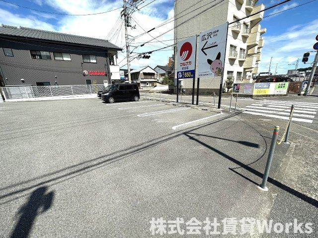宮内ハイツの駐車場|駐車場完備です