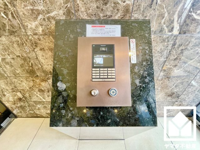 プレサンスレジェンド六地蔵の防犯設備