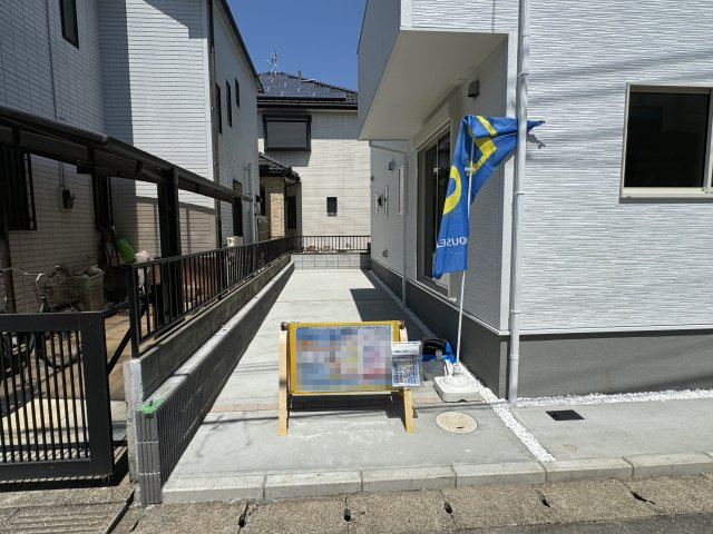 松戸市稔台８丁目新築戸建の駐車場|駐車スペース・縦列２台駐車可