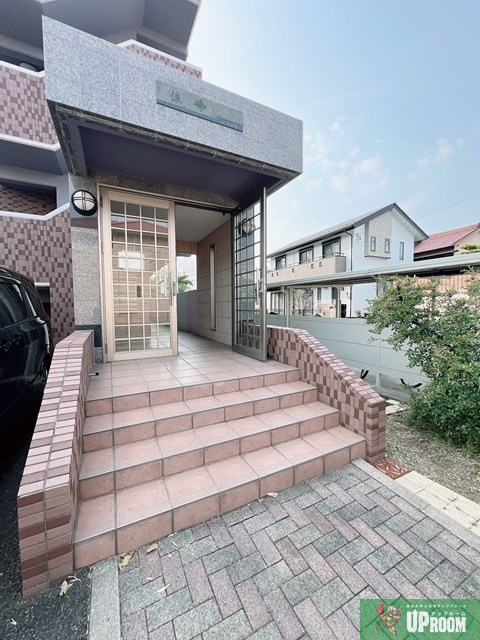 佳峰のエントランス