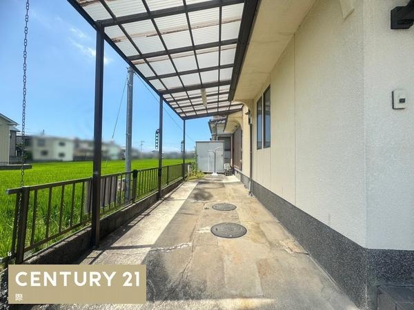 和歌山市杭ノ瀬　中古戸建の駐車場