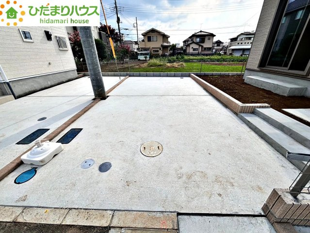 上尾市向山　第9　新築一戸建て　ハートフルタウン　Aの駐車場|1台分の駐車スペースあり！！