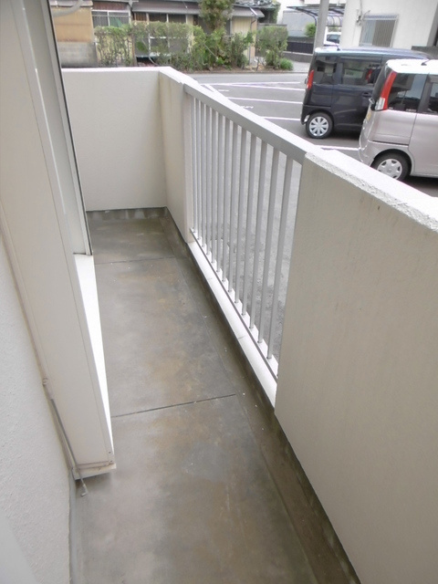 大津山シャインビル【キャッシュバック対象】のバルコニー|バルコニー付きです