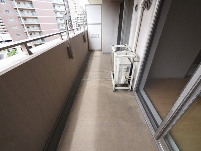 エル・セレーノ上本町レジデンスのバルコニー