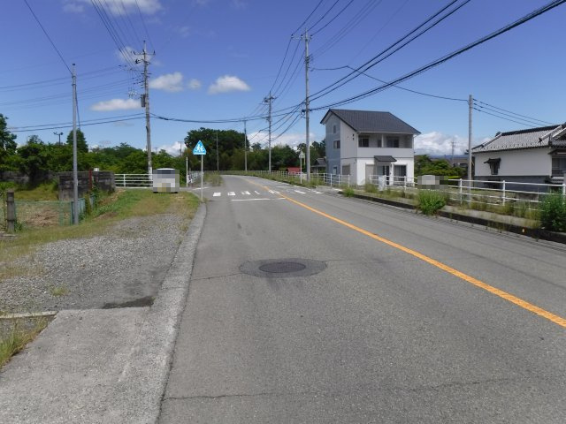 南アルプス市荊沢66坪売地