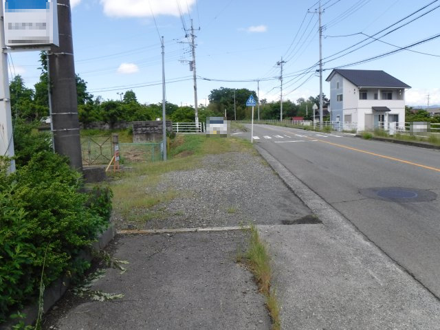 南アルプス市荊沢66坪売地