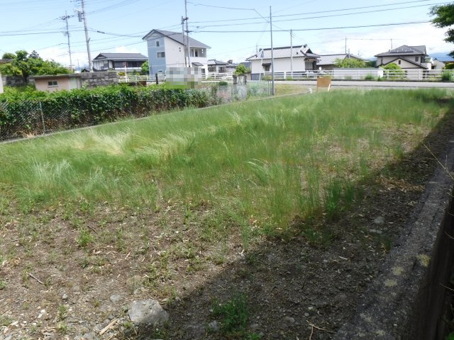 南アルプス市荊沢66坪売地