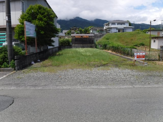 南アルプス市荊沢66坪売地