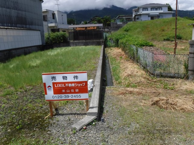 南アルプス市荊沢66坪売地