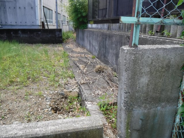南アルプス市荊沢66坪売地