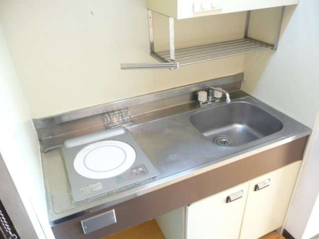カルチェヴィラ吉勇のキッチン