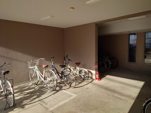 大学生協指定学生会館　ヴァンクール三山木のその他共用部分|駐輪場