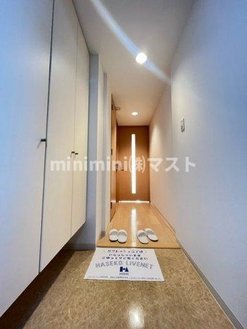 エルセレーノ上本町レジデンスの玄関|別号室参考写真