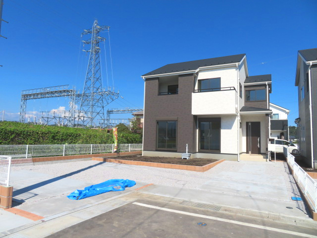 第2吉井町本郷(全10棟)1号棟の前面道路含む現地写真|前面道路含む現地写真です