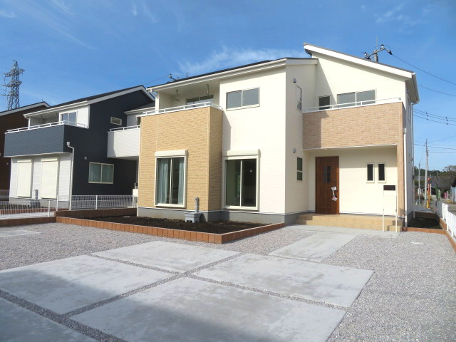 第2吉井町本郷(全10棟)5号棟の外観|建物完成済みでございます。お部屋のご内覧可能でございます。お気軽にお問合せ下さいませ(^▽^)/