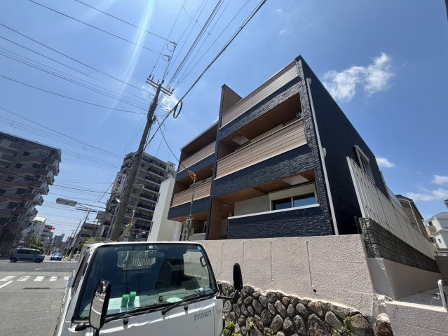ヴァレイ岡本