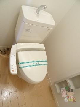 セントポーリア　Ｄのトイレ|シャワー付トイレ