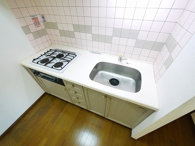 オークリーフ西大寺のキッチン|きれいなキッチンです