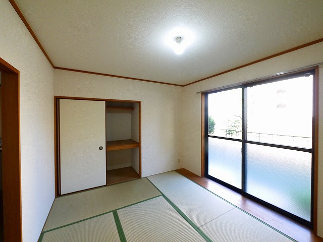 オークリーフ西大寺の寝室|寝室にぴったりのお部屋です