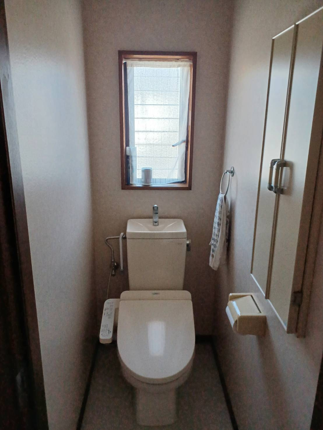 土佐市 塚地　中古住宅のトイレ