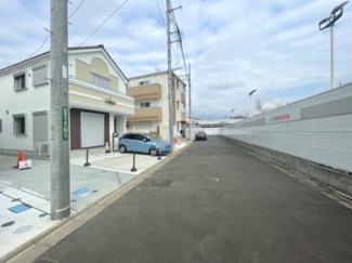 【前面道路含む現地写真】 | 前面道路