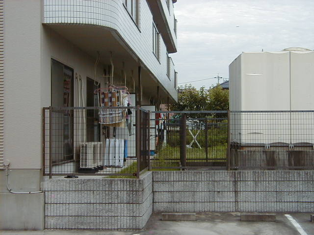 エステート徳重の庭