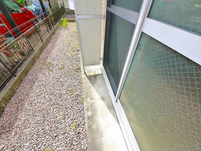 レオパレスシャルム　メゾン木津の庭|お庭が付いています