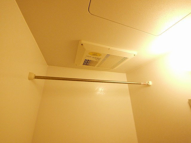 レオパレスシャルム　メゾン木津の浴室|日々の暮らしに欠かせないお風呂です