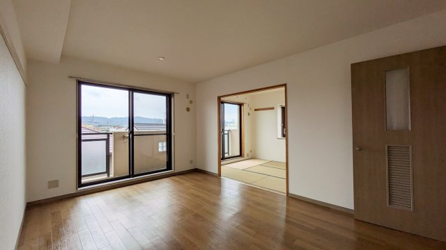 【居間・リビング】 | グリーンパーク樽井