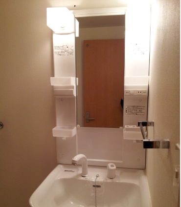 ヴァーナルⅢの洗面所|独立洗面台