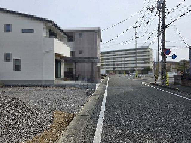 高知市百石町2丁目-3号地-新築戸建ての前面道路含む現地写真