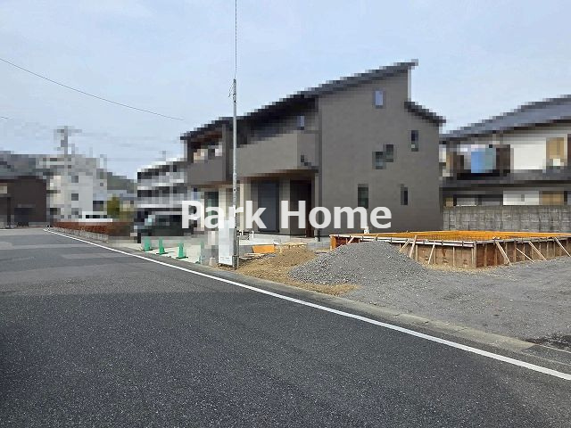 高知市百石町2丁目-3号地-新築戸建ての前面道路含む現地写真