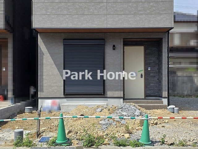 高知市百石町2丁目-3号地-新築戸建ての駐車場|2026.6月