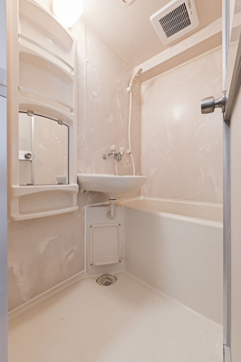 【浴室】 | ロマネスク平尾第３ | 別号室の写真になります。現況優先。