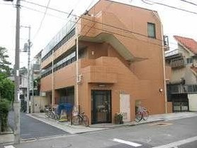 【外観】 | アルパ高円寺 | 鉄筋コンクリート造のがっしり建物。