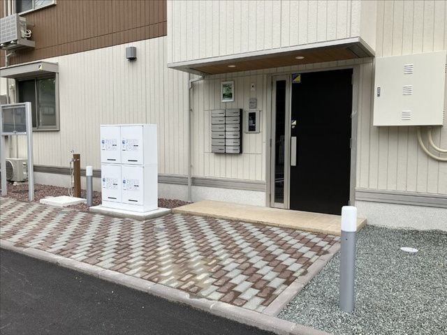 熊本市北区弓削６丁目のアパートのエントランス