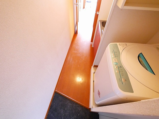 レオパレス州見台の玄関|シンプルで使いやすい玄関です