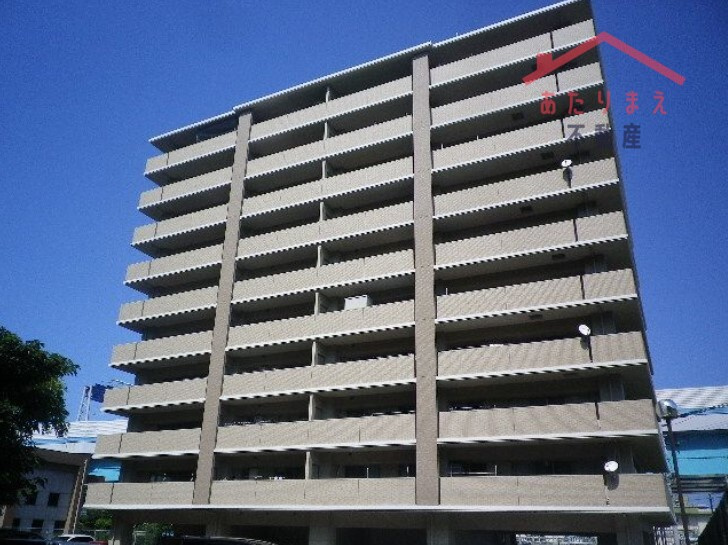 ベルメゾン西公園テラスの外観