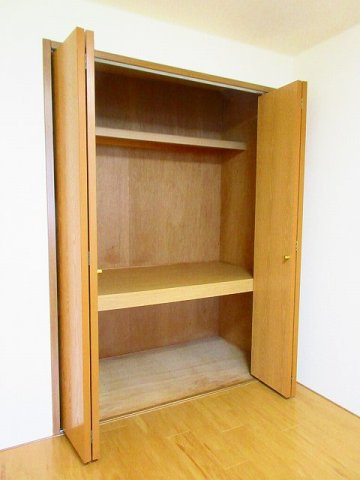 グランドールＫ．Ｂ棟の収納