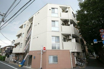 【外観】 | ラ・シード中野新井薬師 | 鉄筋コンクリート造のがっちりとした建物。