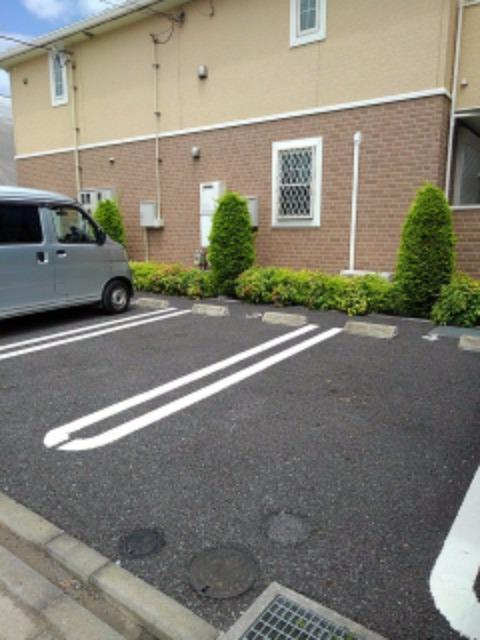 アロッジオヴィオラの駐車場