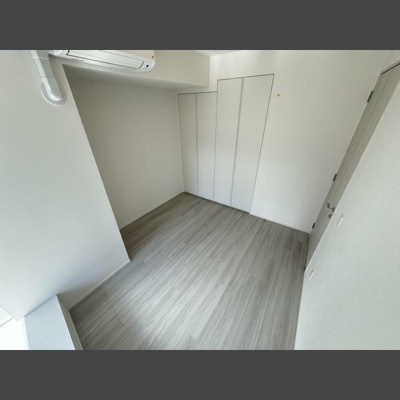 【洋室】 |  Brillia Tower 堂島