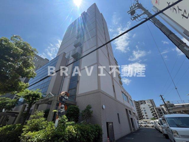 エトワール北梅田 BRAVI不動産の外観|外観もきれいです