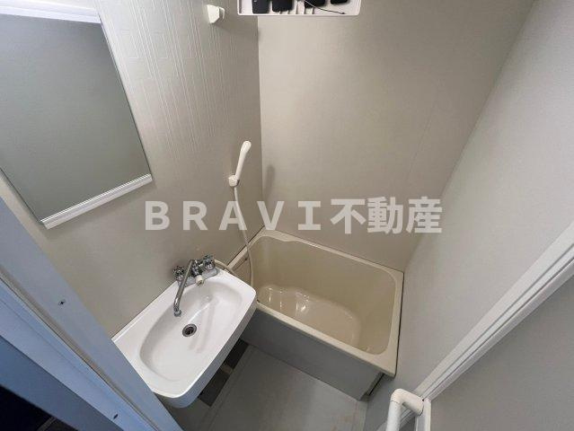 エトワール北梅田 BRAVI不動産の浴室|きれいなお風呂です