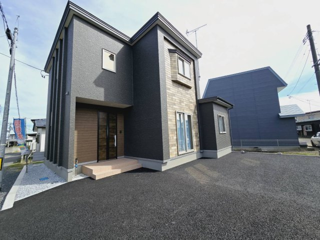 八戸市大字新井田字風浚の外観