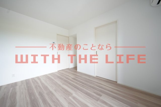メゾングレイス上津【10,000円キャッシュバック対象物件】の居間・リビング|ゆったりとしたリビングです